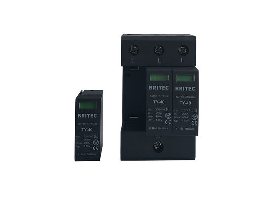 IEC 61643 일반 보호용 클래스 II 3P 플러그 가능 유형 2 SPD 40kA
